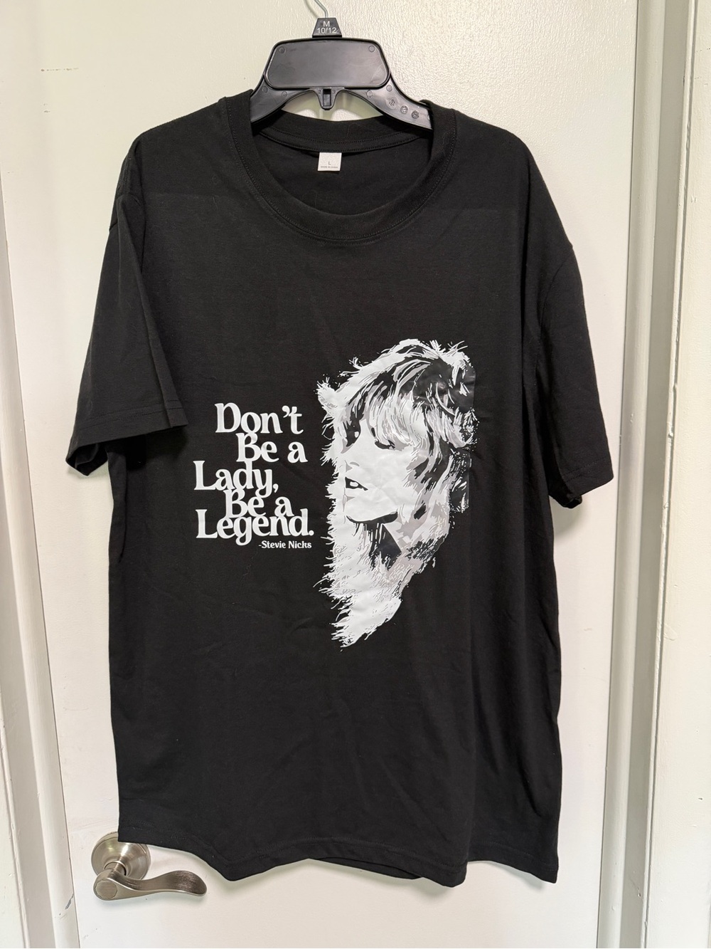Stevie Nicks Black Short-Sleeve Graphic Tee - 'Be a Legend'